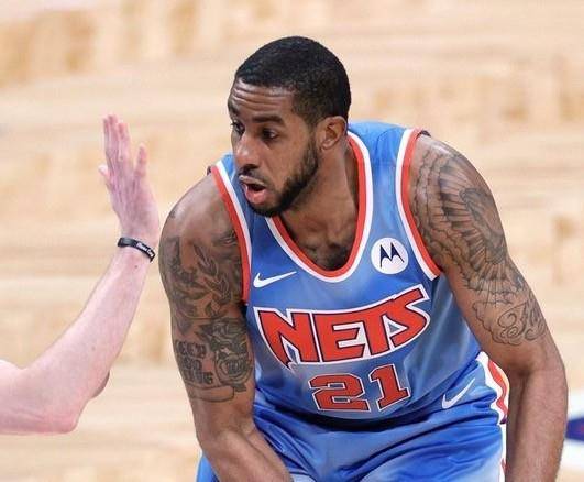 而程玉洁则 而程玉洁则